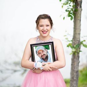 Meet your Posher, Skylar